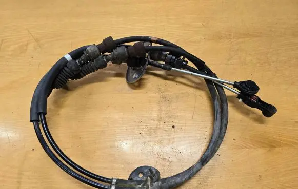 Mazda CX-7 Gear shift cable linkage 011519