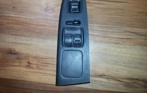 Honda Accord Electric window control switch 0z13u7r