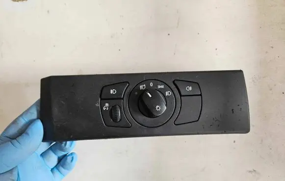 BMW 5 E60 E61 Light switch 6925260