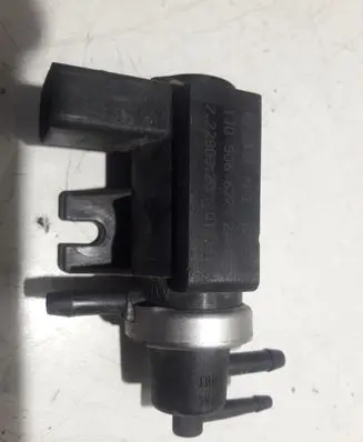 Volkswagen Golf IV Turbo solenoid valve 1J0906627 72290320