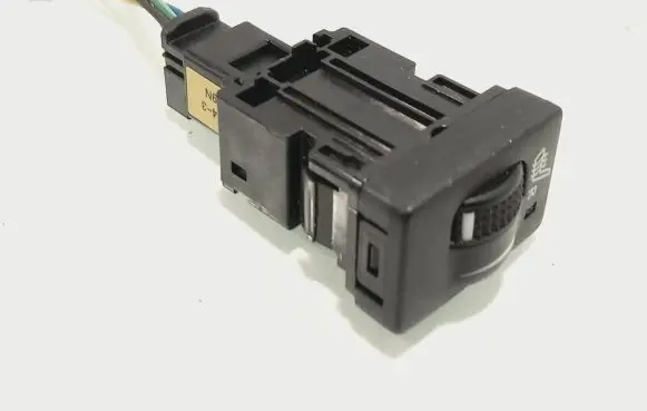 Toyota Avensis T270 Seat heating switch 453485