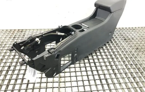 Opel Astra J Center console 