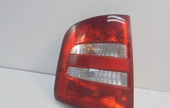 Skoda Fabia Mk1 (6Y) Rear/tail lights 6Y9945095E