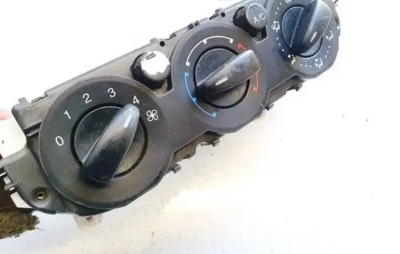 Ford Mondeo MK IV Climate control unit 6G9119980AE