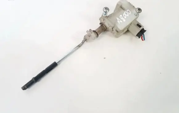 Skoda Octavia Mk1 (1U) Central locking motor 3b0810773b