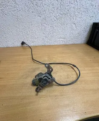 Mercedes-Benz E C207 W207 Headlight level adjustment motor A00354266 F6193