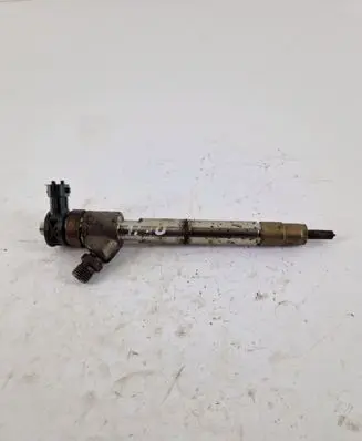 Opel Zafira C Fuel injector 0445B7602U