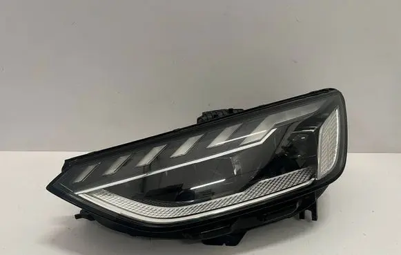 Audi A4 S4 B9 8W Headlight/headlamp 8W0941035E