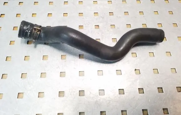 Renault Kangoo I Engine coolant pipe/hose