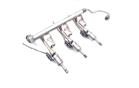 Ford Focus Fuel injectors set 0261500221 DM5G9H487AA