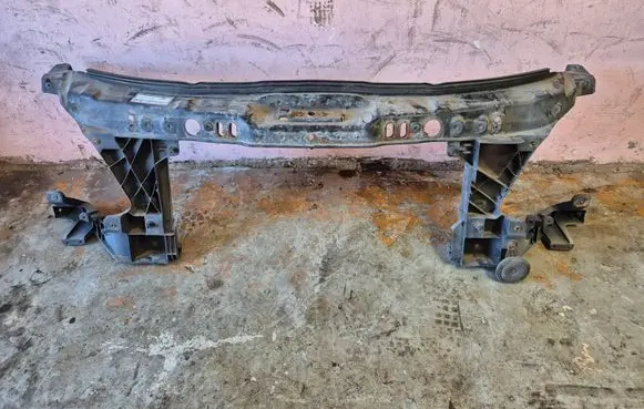 Mercedes-Benz Sprinter W906 Radiator support slam panel A9068800003