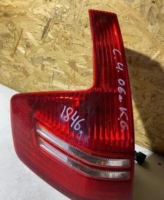 Citroen C4 I Rear/tail lights 9655864080C1