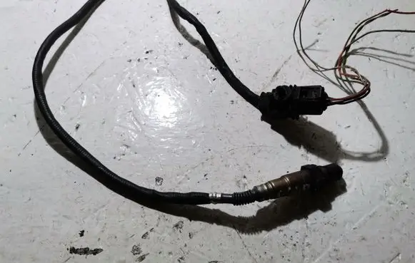 Chrysler 300 - 300C Lambda probe sensor 0258017095