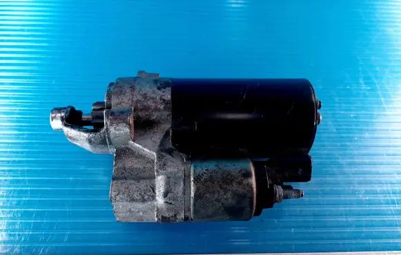 Audi A4 S4 B8 8K Starter motor 03L911021