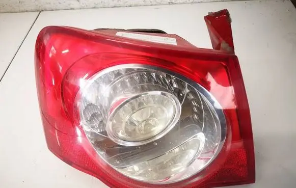 Volkswagen PASSAT B6 Rear/tail lights 3C5945095C
