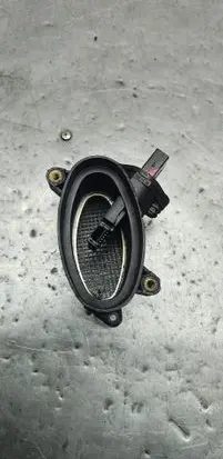 BMW 5 E39 Mass air flow meter 0928400314 2247002