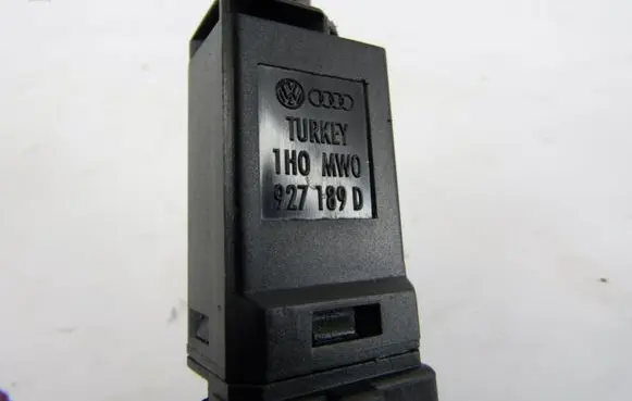 Clutch pedal sensor
