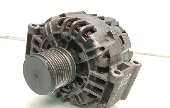 Mercedes-Benz SLK R171 Generator/alternator A2711540902 F557321
