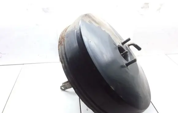 Nissan Primera Brake booster 47210AV701