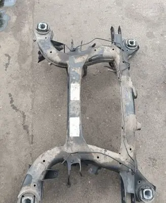 BMW X5 E70 Rear subframe 