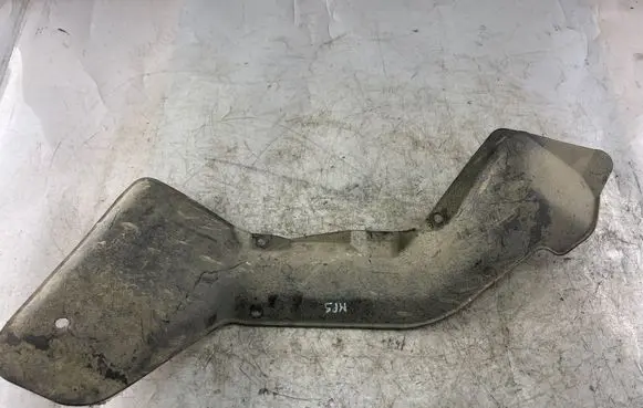 Mitsubishi Pajero Sport I Front wheel arch liner splash guards