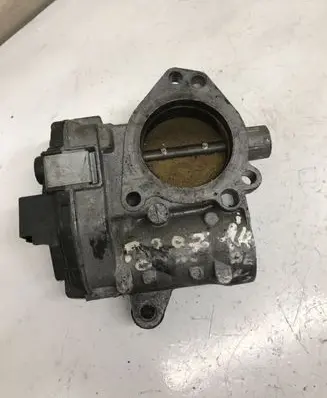 Peugeot 207 CC Throttle valve