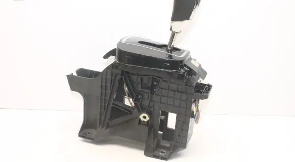 Nissan Pulsar Gear shifter/selector