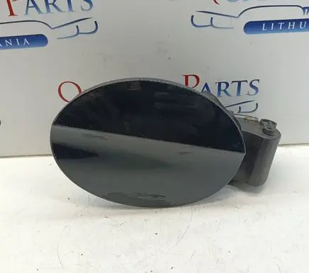 Mercedes-Benz CLS C219 Fuel tank cap A0005843117