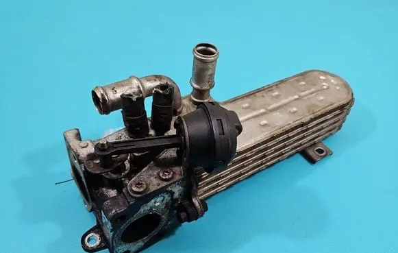 Seat Leon (1P) EGR valve cooler 03G131513J IMPRK1470417