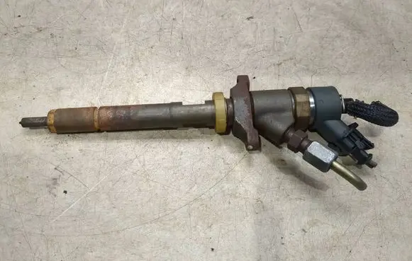 Ford Focus Fuel injector 0445110188