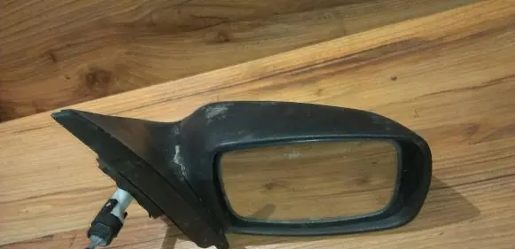 Ford Escort Front door electric wing mirror