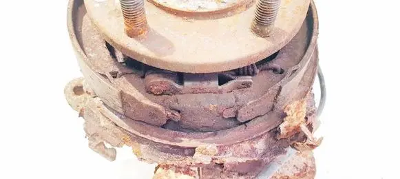 KIA Sportage Handbrake/parking brake pads 