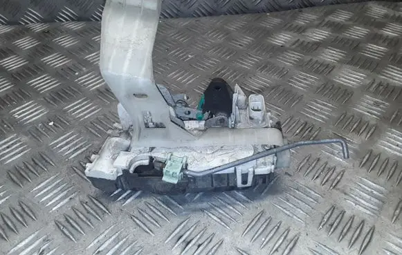Dodge Caliber Rear door lock 04589419AA