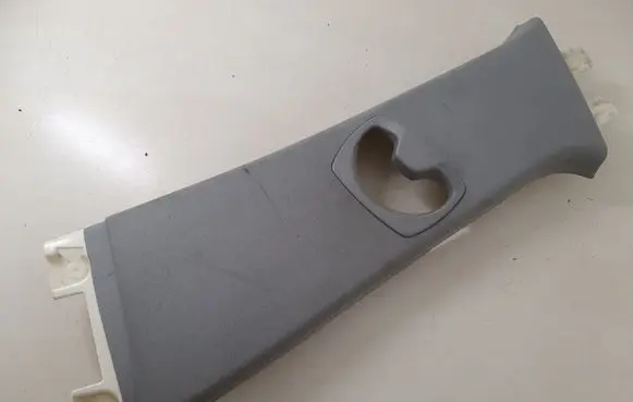 BMW 3 E90 E91 (B) pillar trim (top) 7058335