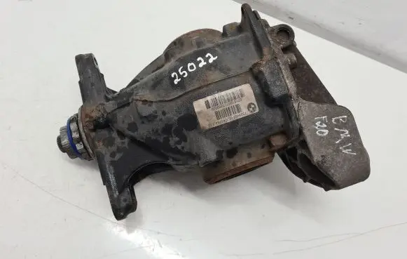 BMW 1 F20 F21 Rear differential 7599466