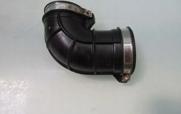 Honda Civic XI Air intake hose/pipe