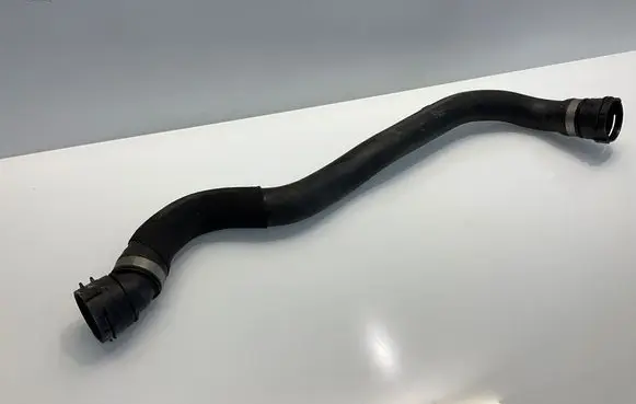 BMW X5 G05 Engine coolant pipe/hose 22322910 1712 8742649