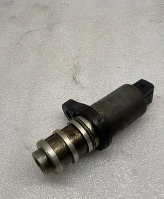 BMW 3 E92 E93 Camshaft vanos timing valve 7555201