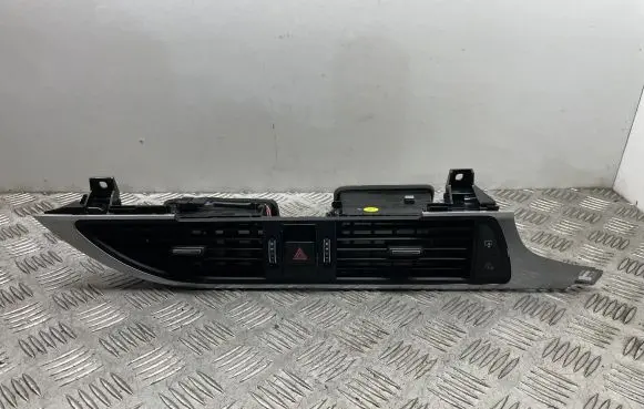 Audi A7 S7 4G Dash center air vent grill 4G2820951 4G0941509