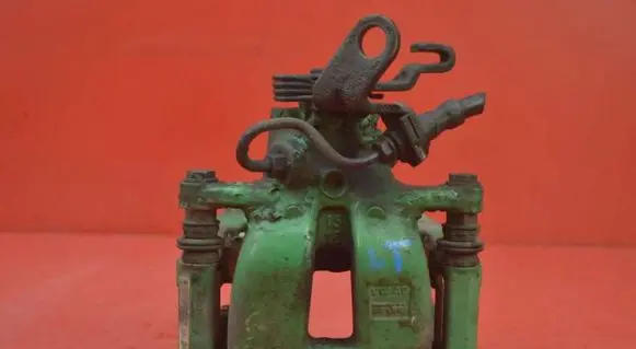 Skoda Octavia Mk2 (1Z) Rear brake caliper