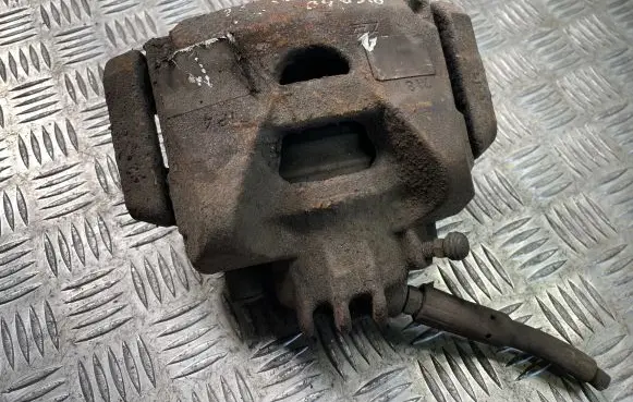 Citroen C4 Grand Picasso Front brake caliper