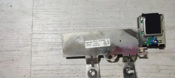 Aerial GPS antenna