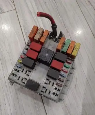 Fiat Doblo Fuse box set 51763771