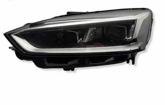 Audi A5 Headlight/headlamp 8W6941033E 030110063103