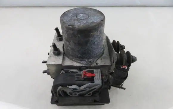 Audi A4 S4 B8 8K ABS Pump 0265236194 8K0907379AL