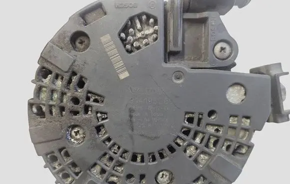Volvo V70 Generator/alternator 31419556 0125811110