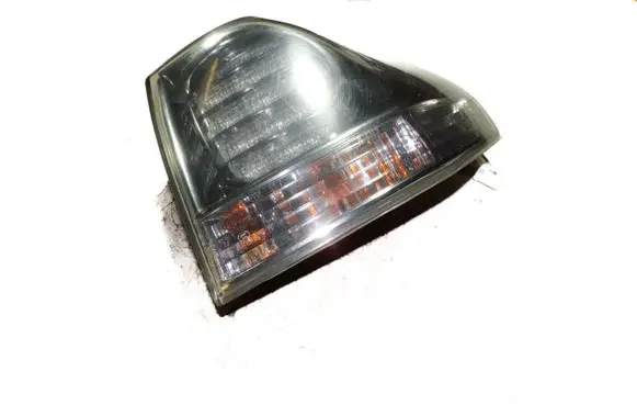 Lexus RX 330 - 350 - 400H Rear/tail lights A048960
