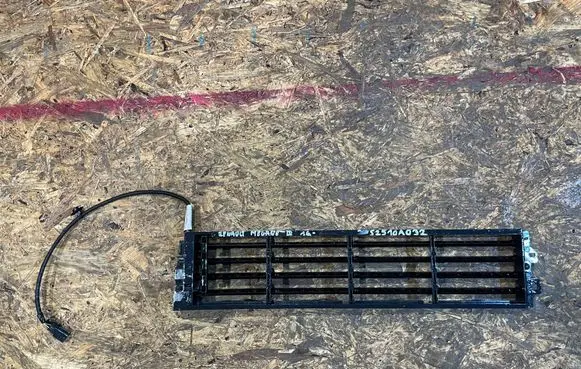 Renault Megane IV Intercooler air guide/duct channel 214F65316R S2510A032-M 214G39170R