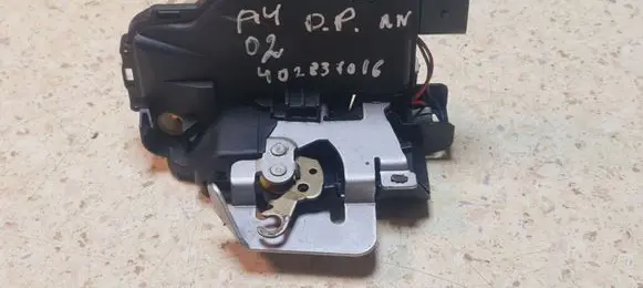 Audi A4 S4 B6 8E 8H Front door lock 402837016
