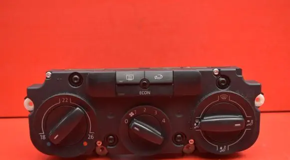 Volkswagen Golf IV Climate control unit
